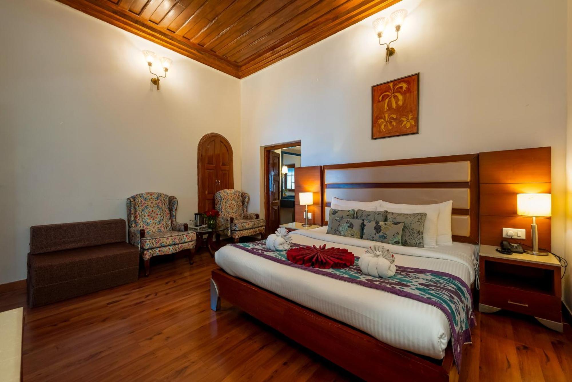 Grand View Hotel Далхаузи Екстериор снимка