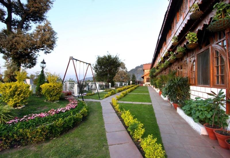Grand View Hotel Далхаузи Екстериор снимка